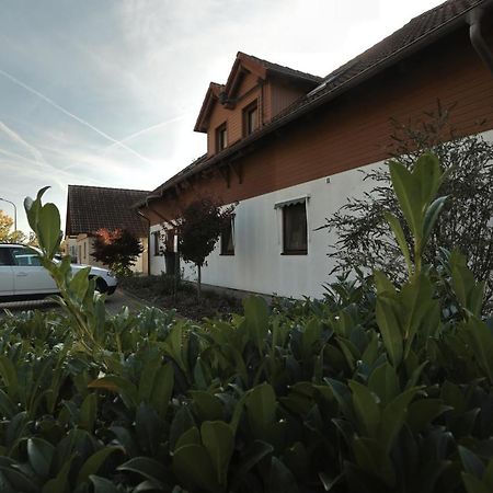 Pension Zum Paradies Harthausen  Eksteriør billede