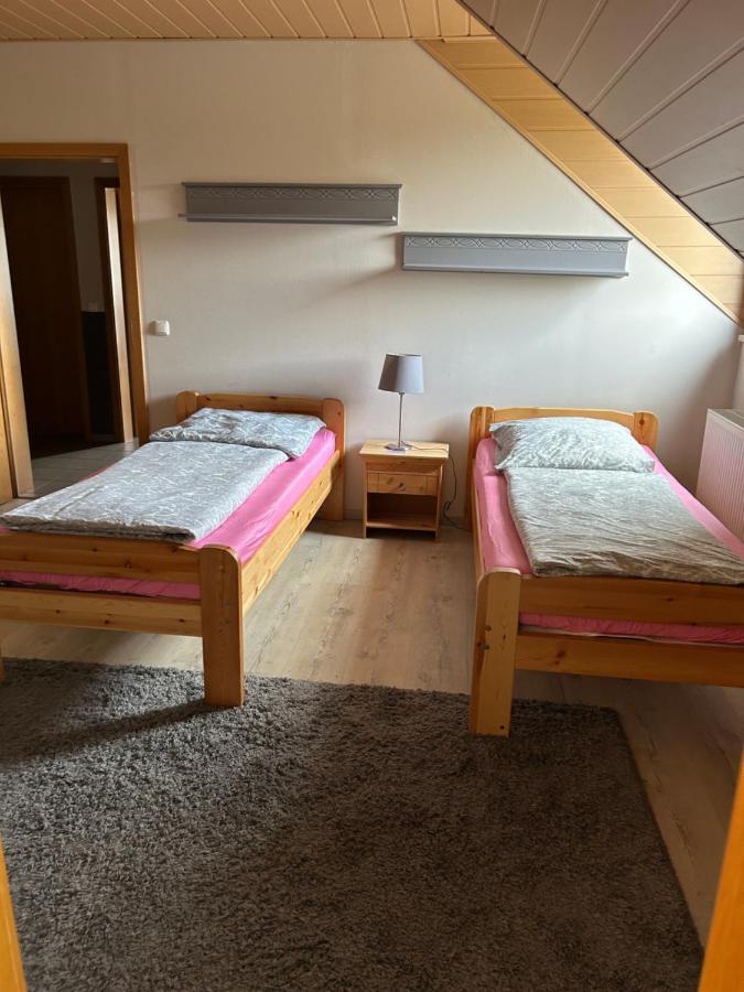 Pension Zum Paradies Harthausen  Eksteriør billede